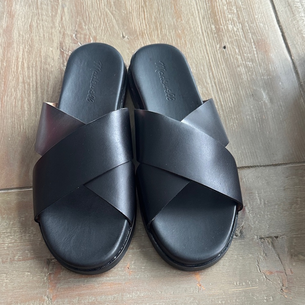 New Madewell Black Leather Criss-Cross Slide Sandals